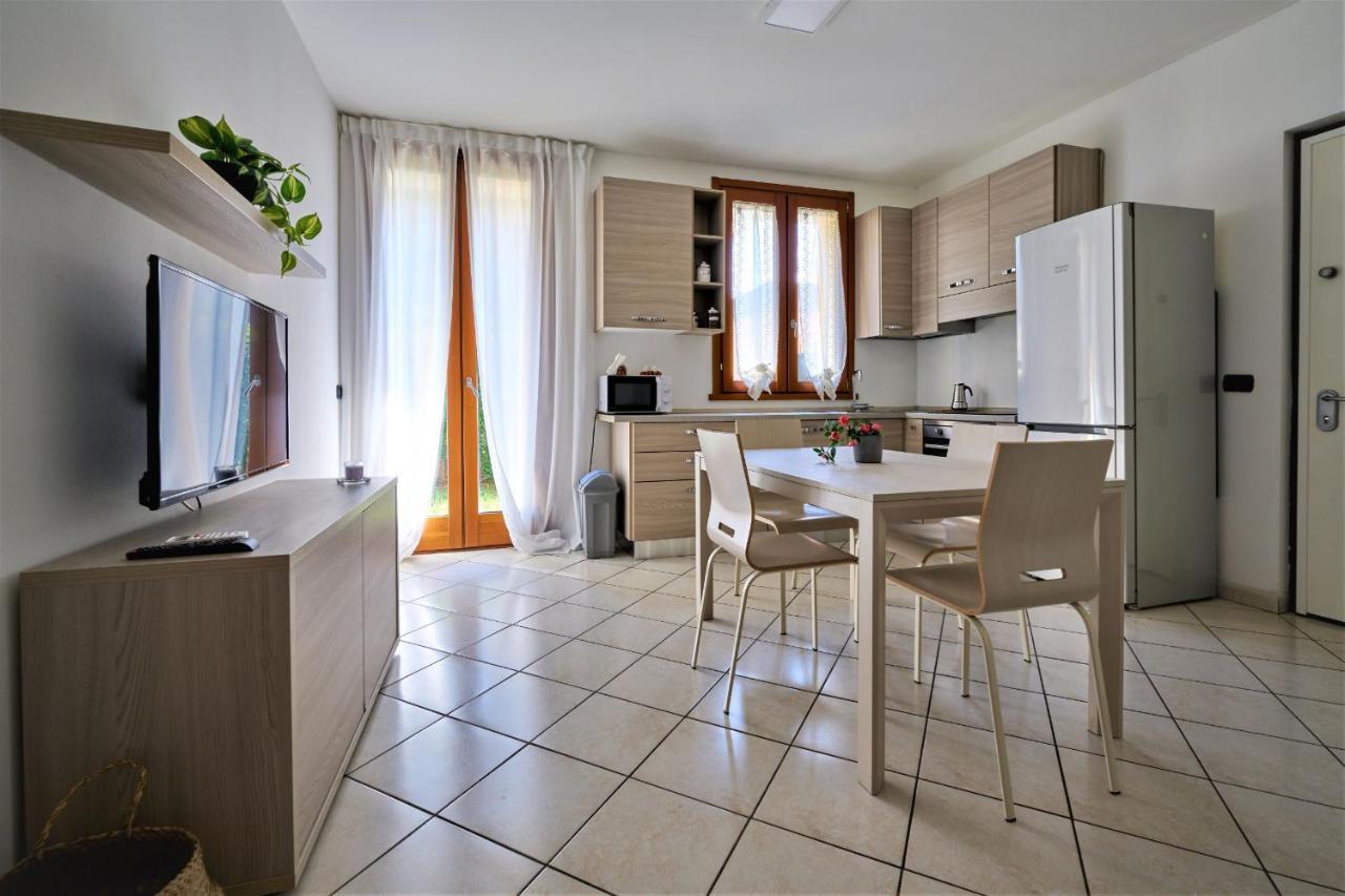 La Casa Dei Tigli - Bilocale Con Taverna E Giardino Διαμέρισμα Gorgonzola Εξωτερικό φωτογραφία